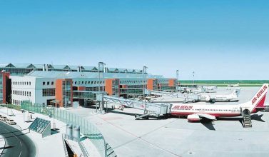 Flughafen Dresden ExtruPol Dachabdichtung, 6.350 qm